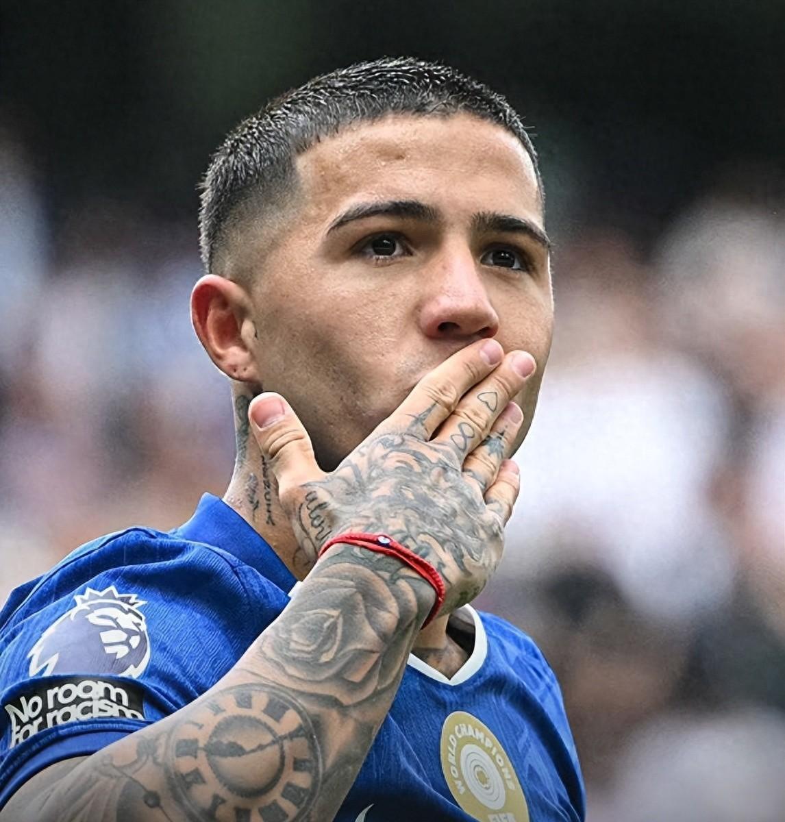 关于曼联抢点绝杀！逆袭夺下宝贵三分的信息